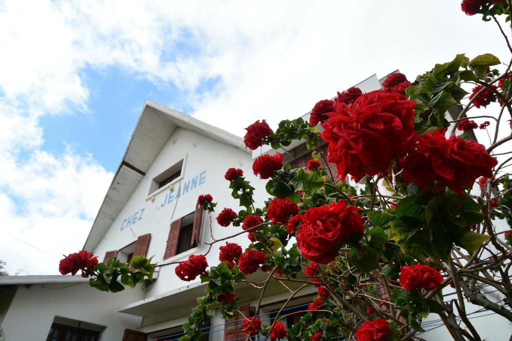 Hotel Chez Jeanne Antananarivo Exterior photo